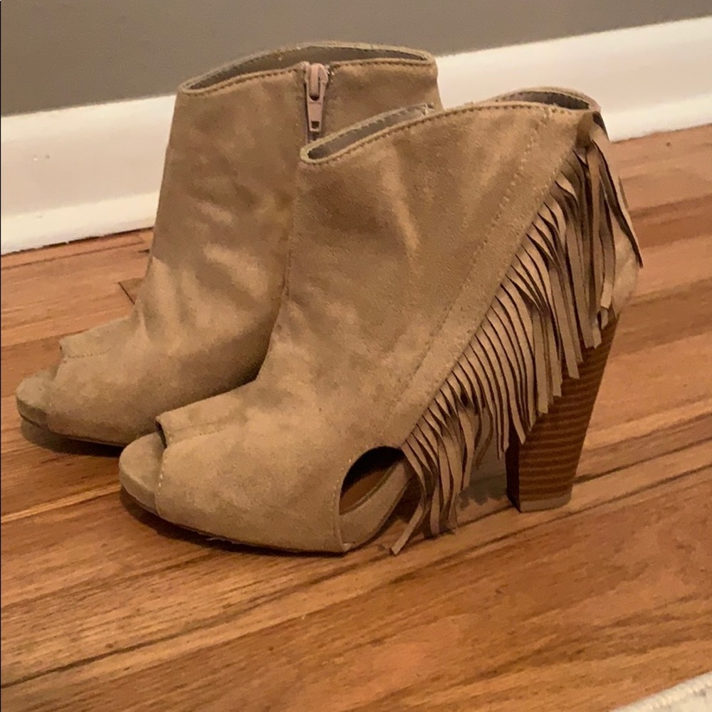 Qupid fringe booties